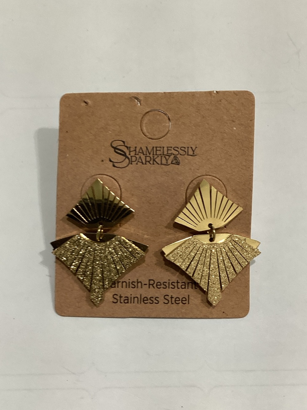 Gold‎ Fan Drop Earrings